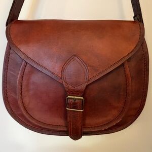 Leather messenger bag